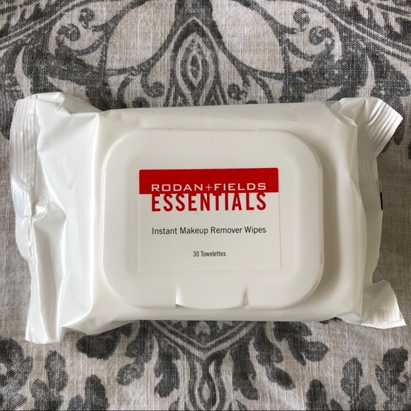 rodan fields makeup wipes